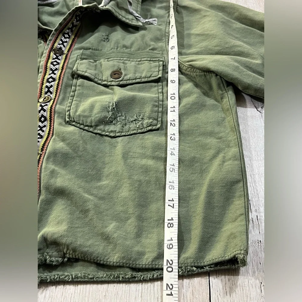 Free People Weekend Wanderer Distressed Green Hooded Jacket – Size Medium - Picture 5 of 9